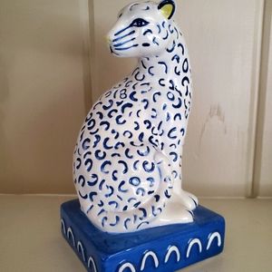 Leopard Bookend